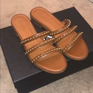 COACH SANDALS SIZE 8.5